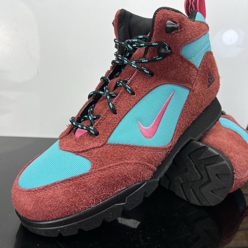 Nike ACG Torre Mid Waterproof Team Red Boots Men Size 9.5 Suede Hiking Shoe